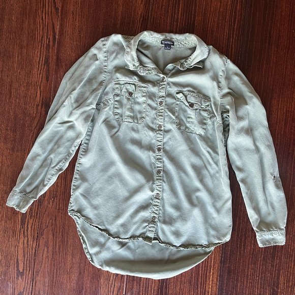 new directions Tops - New Directions Longtail Shirt